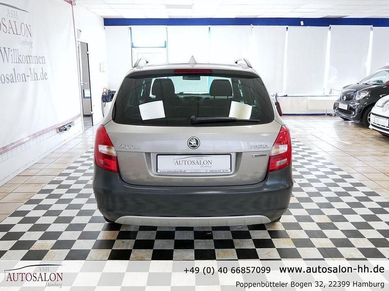Gebraucht Skoda Fabia 105 PS (77 kW) 2014 Cappuccinobeige Kombi