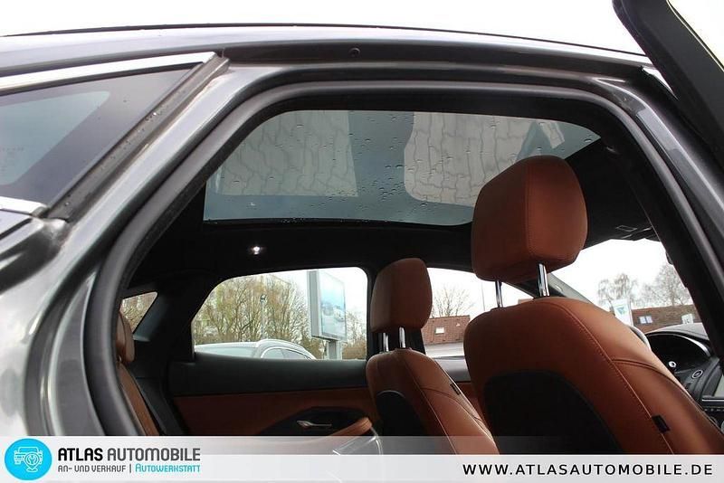 Gebraucht Jaguar E-Pace 241 PS (177 kW) 2020 Corris grey SUV