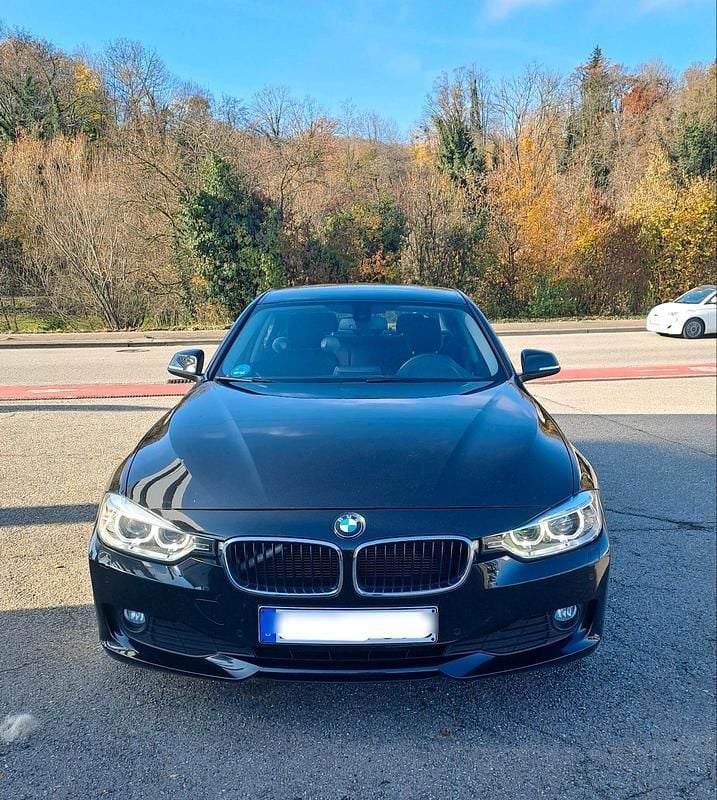 Gebraucht 2013 BMW 316 Luxury Line Limousine | 8.200 € (Guter Preis) - Bild 1/4