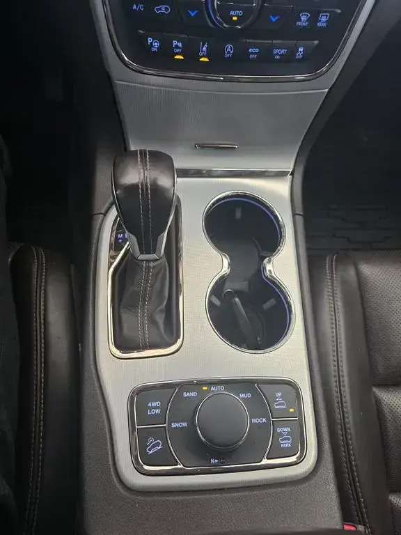 Gebraucht Jeep Grand Cherokee Summit 250 PS (183 kW) 2018 Schwarz SUV