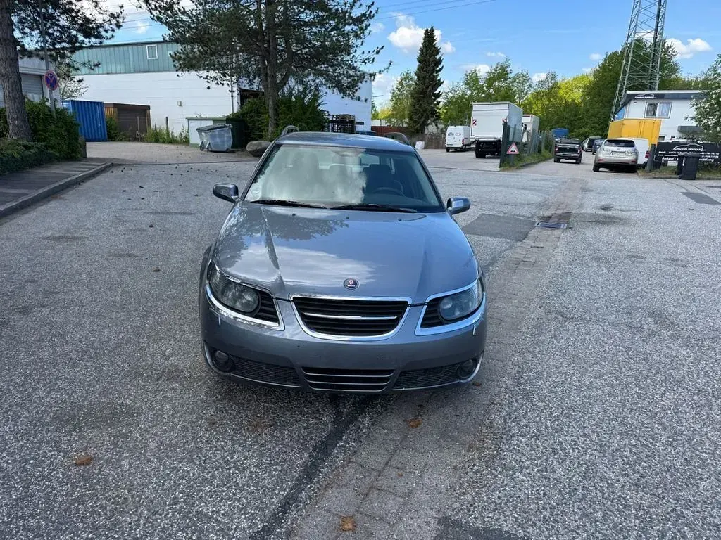 Używany Saab 9-5 Vector 150 KM (110 kW) 2006 Szary Kombi