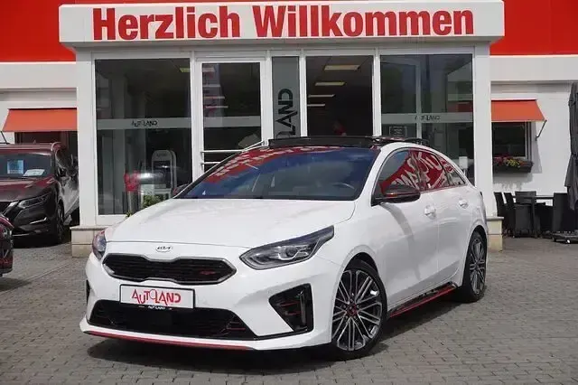 Gebraucht Kia ProCeed GT 204 PS (150 kW) 2020 Deluxeweiss met. Kombi