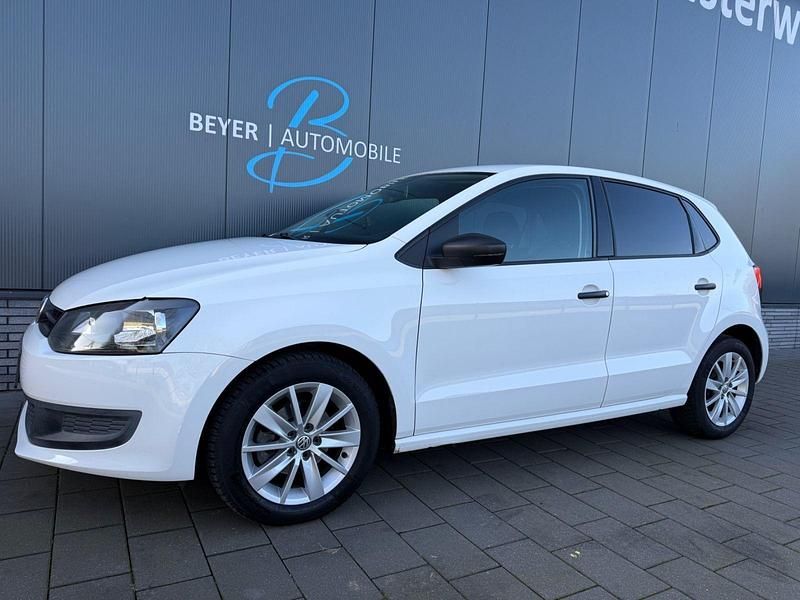 Weiß Gebraucht 2010 VW Polo Trendline Kleinwagen | 4.700 € (Fairer Preis) - Bild 1/4