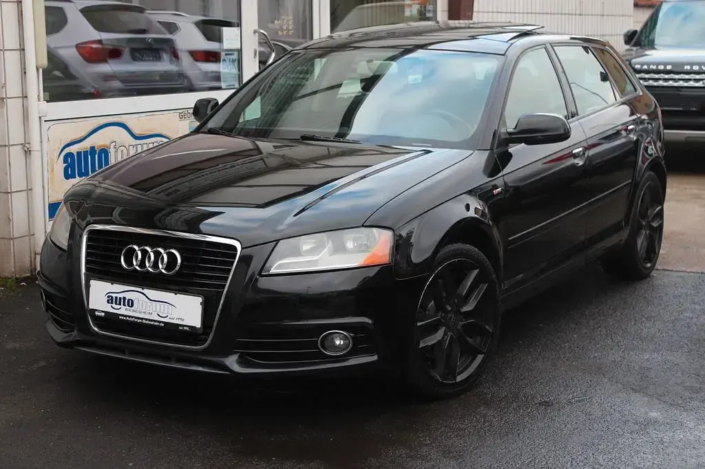 Używany Audi A3 S-Line 200 KM (147 kW) 2012 Czarny Hatchback