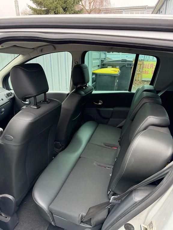 Gebraucht Renault Modus Night&Day 103 PS (75 kW) 2012 Grau Van / Kleinbus