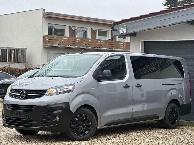Usata Opel Vivaro 144 CV (105 kW) 2021 Grigio Monovolume