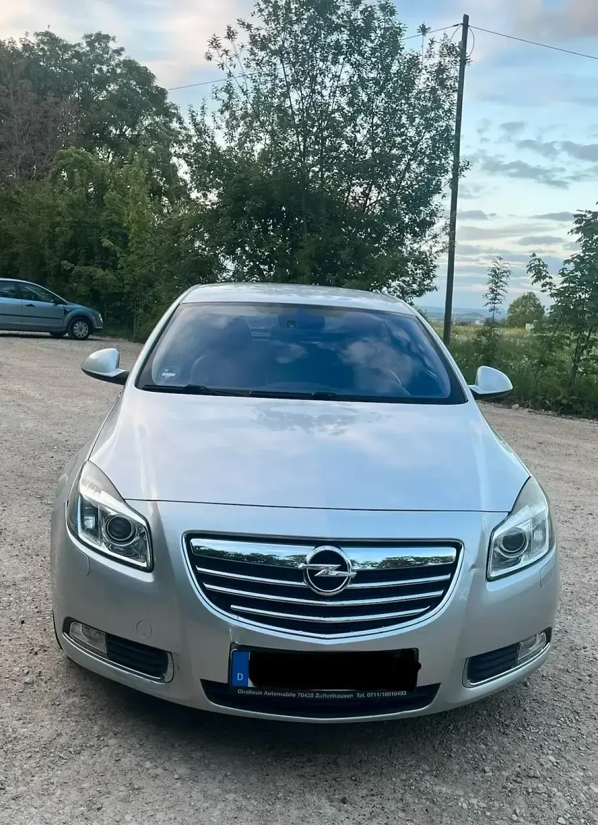 Gebraucht Opel Insignia 260 PS (191 kW) 2009 Silber Limousine