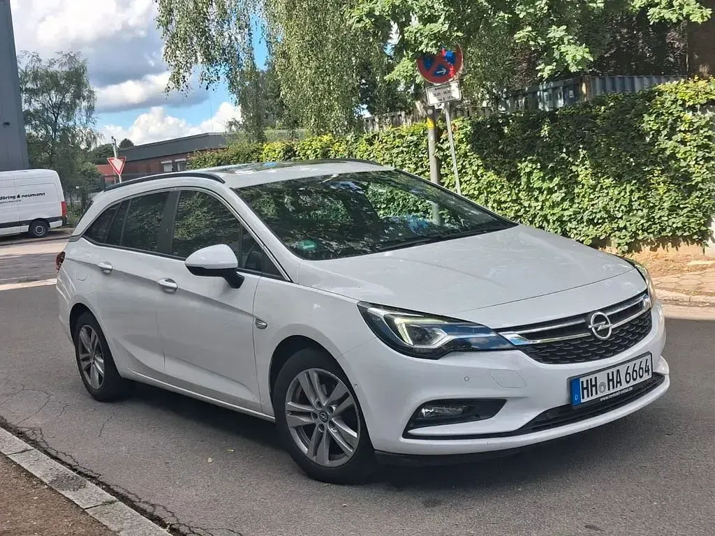 Gebraucht Opel Astra Business 110 PS (80 kW) 2019 Weiß Kombi