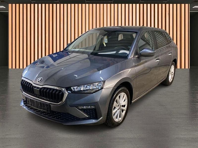 Gebraucht Skoda Scala Selection 116 PS (85 kW) 2025 Grau Kleinwagen