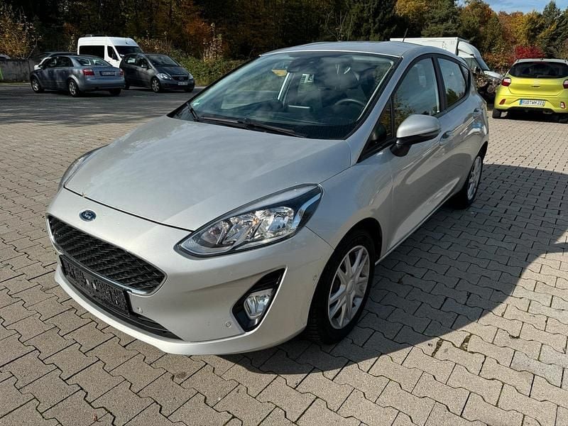 Silber Gebraucht 2018 Ford Fiesta Cool & Connect Limousine | 4.600 € (Guter Preis) - Bild 1/4