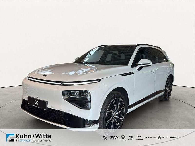 Weiß Neu 2025 XPENG G9 AWD Performance SUV | 78.410 € (Teuer) - Bild 1/3