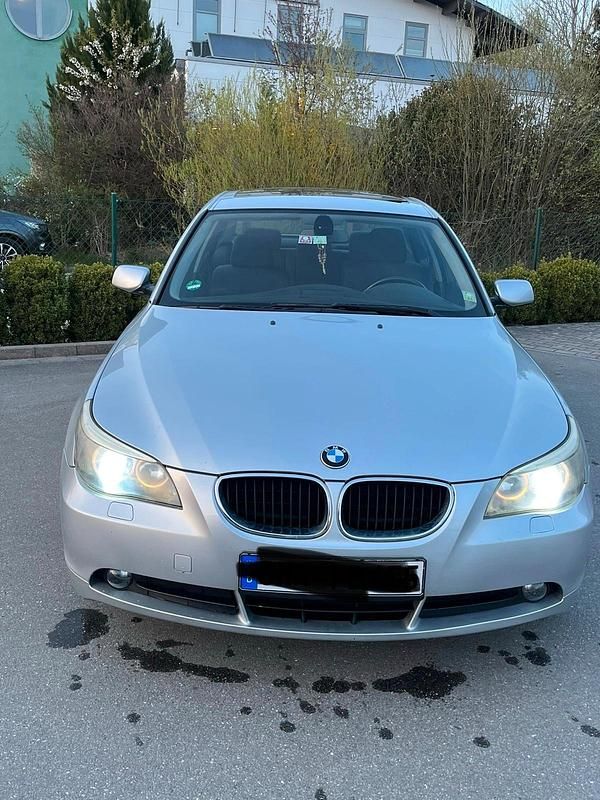 Usata BMW 520 170 CV (125 kW) 2003 Argento Berlina