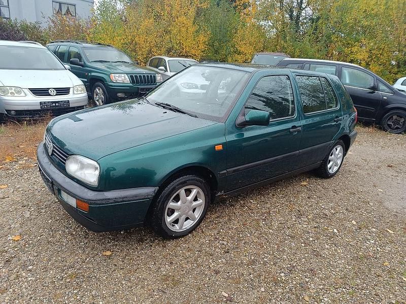 Gebraucht VW Golf III 90 PS (66 kW) 1996 Grün Limousine