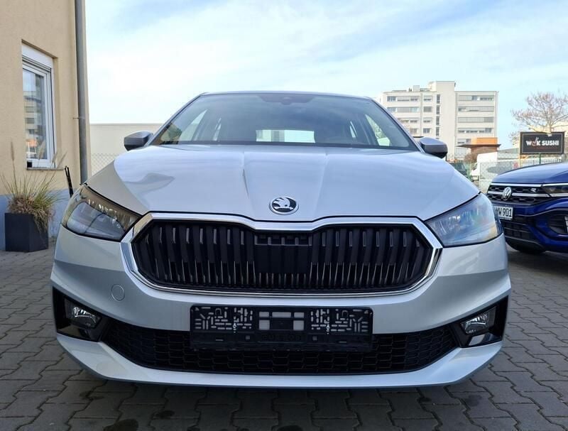 Neu Skoda Fabia Essence 116 PS (85 kW) 2025 Kleinwagen