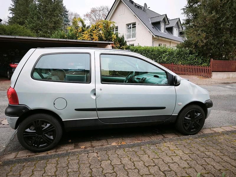 Grau Gebraucht 2007 Renault Twingo Kleinwagen | 800 € (Guter Preis) - Bild 1/4