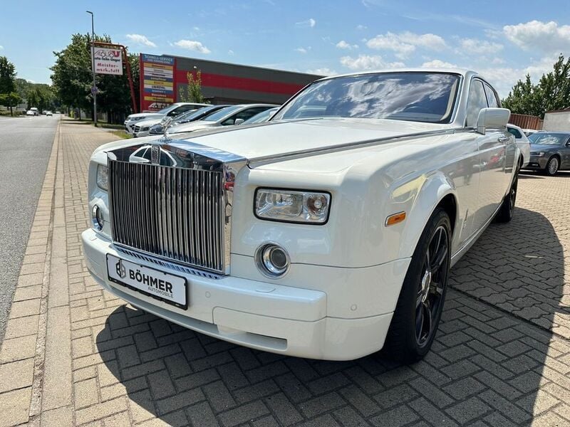 Weiß Gebraucht 2005 Rolls Royce Phantom Limousine | 89.900 € (Teuer) - Bild 1/4