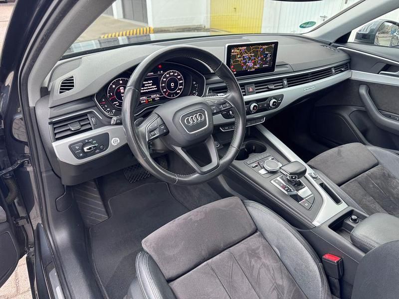 Gebraucht Audi A4 Sport 272 PS (200 kW) 2017 Grau Limousine