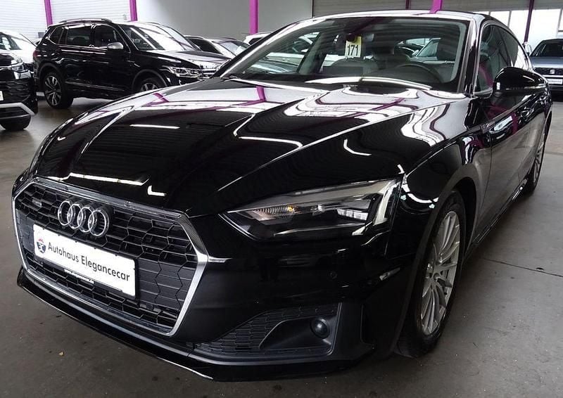 Schwarz Gebraucht 2023 Audi A5 Sport Coupé | 32.849 € (Superpreis) - Bild 1/4