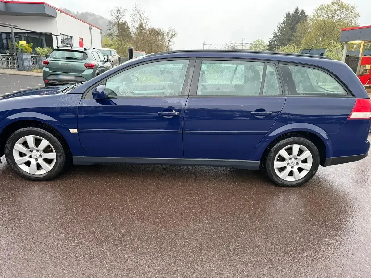 Gebraucht Opel Vectra 150 PS (110 kW) 2005 Blau Kombi