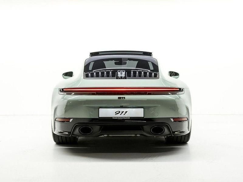 Gebraucht Porsche 911 Carrera 394 PS (289 kW) 2025 Grün