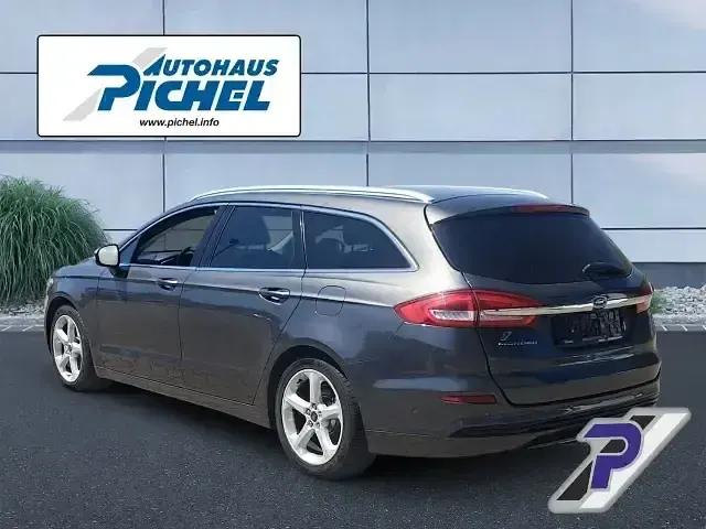 Gebraucht Ford Mondeo Titanium 165 PS (121 kW) 2018 Grau(metallic) Kombi