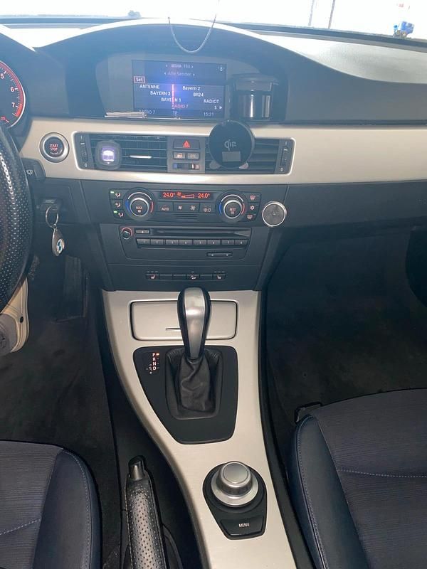 Gebraucht BMW 325 218 PS (160 kW) 2008 Kombi