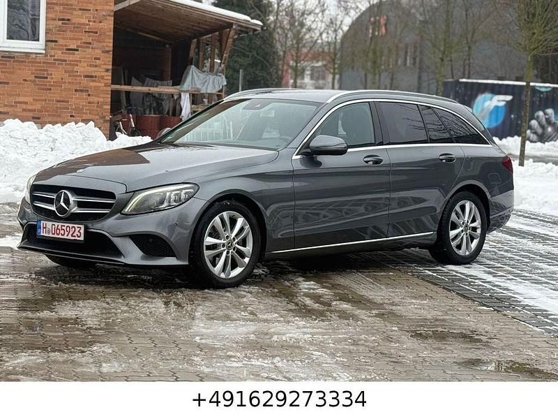 Gebraucht Mercedes C200 184 PS (135 kW) 2018 Grau Kombi