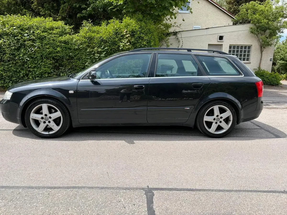 Gebraucht Audi A4 S-Line 163 PS (119 kW) 2004 Schwarz Kombi