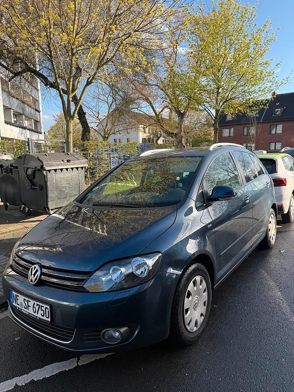 Gebraucht VW Golf VII 105 PS (77 kW) 2014 Blau Kombi