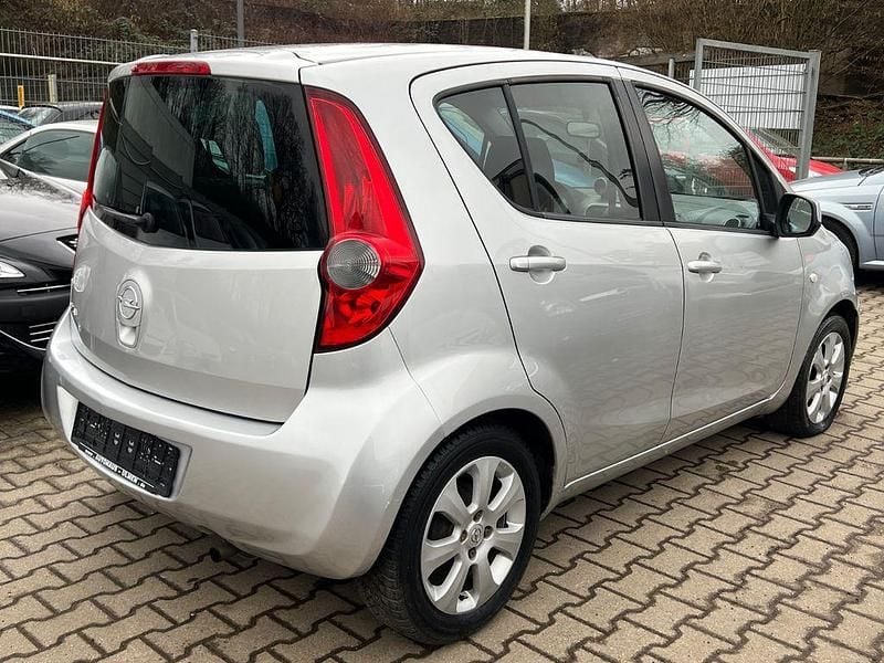 Gebraucht Opel Agila Edition 86 PS (63 kW) 2009 Silber Kleinwagen