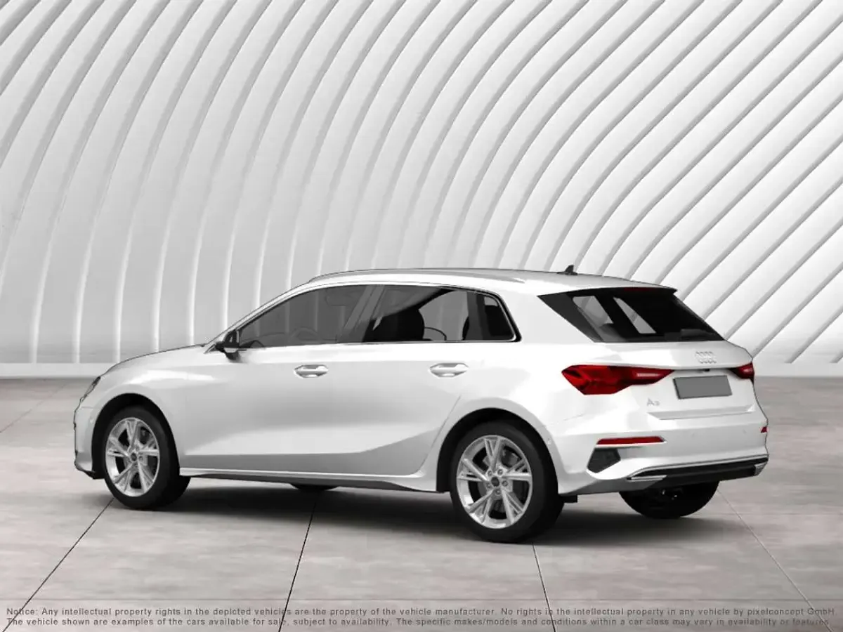 Gebraucht Audi A3 Sport 110 PS (80 kW) 2023 Ibisweiß Limousine