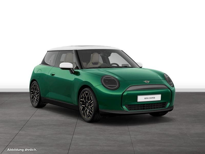 British racing green metallic Gebraucht 2024 Mini Cooper Kleinwagen | 27.088 € (Fairer Preis) - Bild 1/4