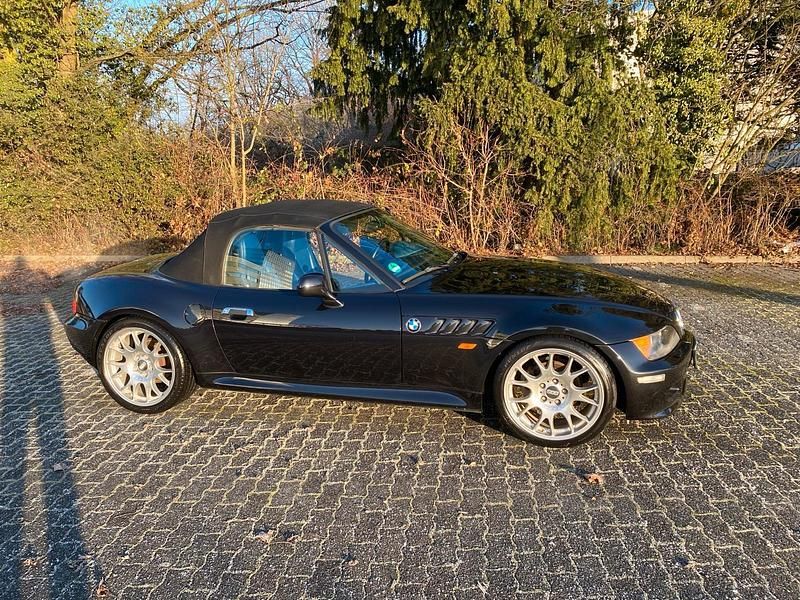 Gebraucht BMW Z3 150 PS (110 kW) 1999 Schwarz Cabrio