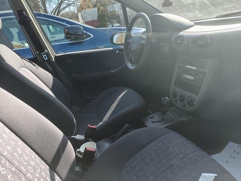 Gebraucht Mercedes A140 88 PS (64 kW) 2001 Grau Limousine