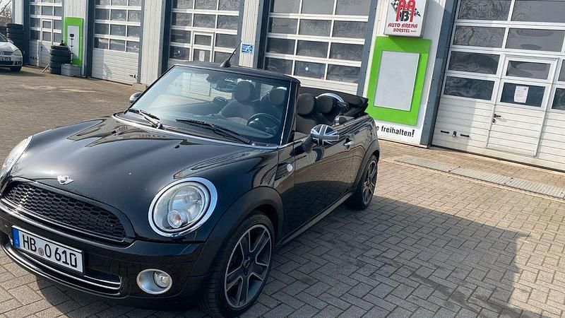 Gebraucht Mini Cooper Cabriolet 122 PS (89 kW) 2010 Schwarz Cabrio