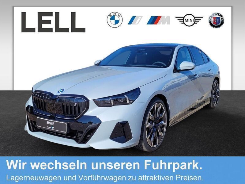 Grau Neu 2025 BMW i5 Sport Line Limousine | 78.885 € - Bild 1/4