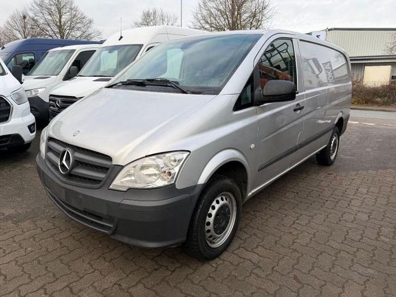 Gebraucht Mercedes Vito 163 PS (119 kW) 2011 Silber (metallic) Van