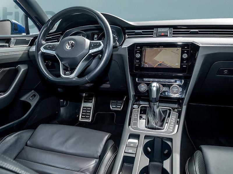 Gebraucht VW Passat 190 PS (139 kW) 2020 Blau Limousine