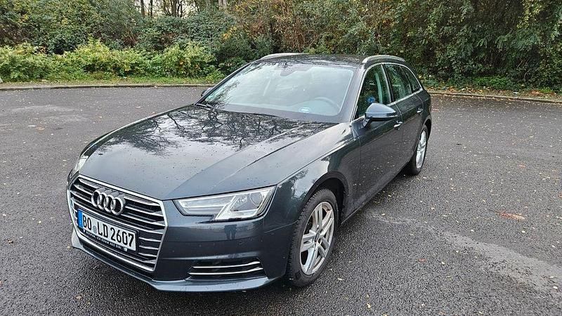 Grau Gebraucht 2017 Audi A4 Design Kombi | 15.000 € (Guter Preis) - Bild 1/4
