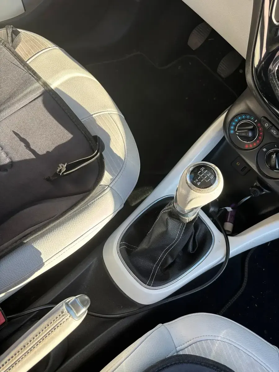 Usata Opel Adam 87 CV (63 kW) 2014 Viola Utilitaria