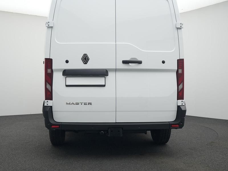 Gebraucht Renault Master 131 PS (96 kW) 2025 Mineralweiß Van