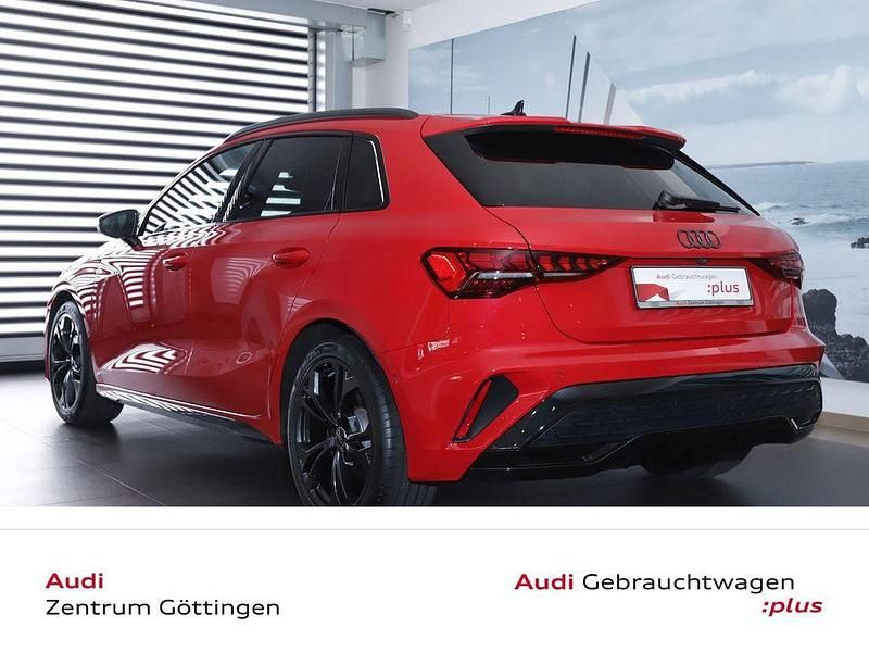 Gebraucht Audi A3 S-Line 150 PS (110 kW) 2025 Progressivrot metallic Limousine