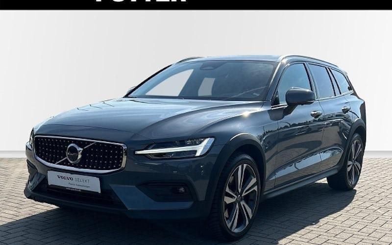 Gebraucht Volvo V60 CC 197 PS (144 kW) 2024 Grau Kombi