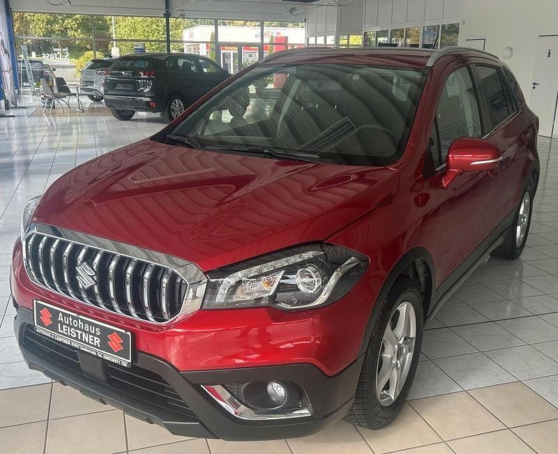 Rot Gebraucht 2017 Suzuki SX4 S-Cross Comfort SUV | 15.290 € (Guter Preis) - Bild 1/4