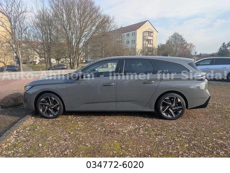 Gebraucht Peugeot 308 SW Allure 131 PS (96 kW) 2024 Grau Kombi