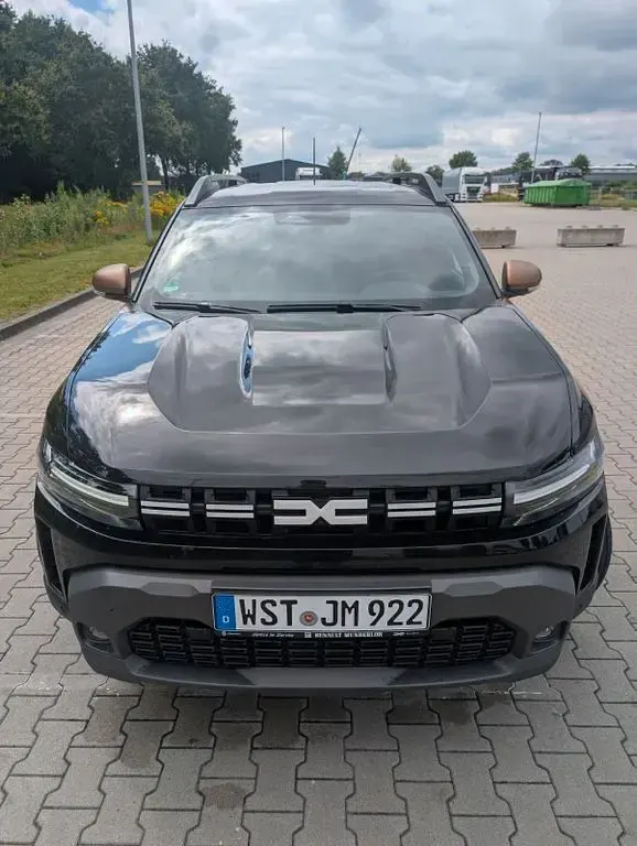 Gebraucht Dacia Duster Extreme 101 PS (74 kW) 2025 Schwarz SUV