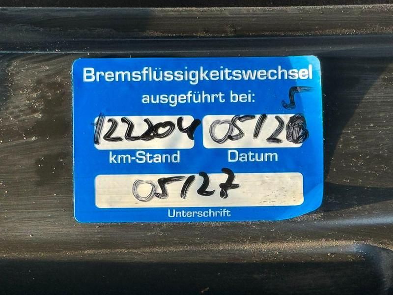 Gebraucht BMW 116 Advantage 109 PS (80 kW) 2015 Schwarz Kleinwagen
