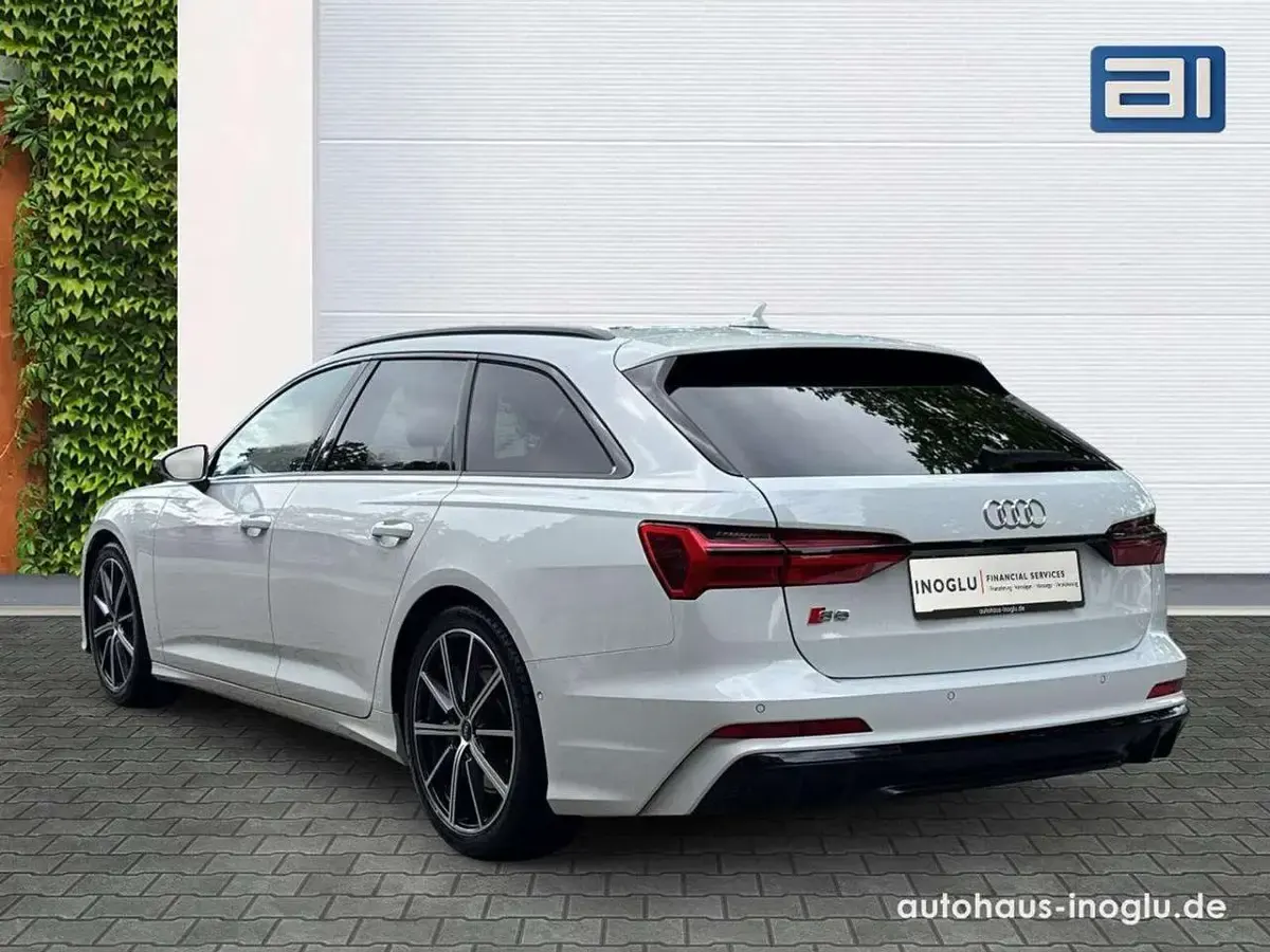 Gebraucht Audi S6 Ambiente 344 PS (253 kW) 2024 Gletscherweiß metallic Kombi