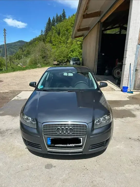 Second-hand Audi A3 102 CP (75 kW) 2007 Gri Hatchback