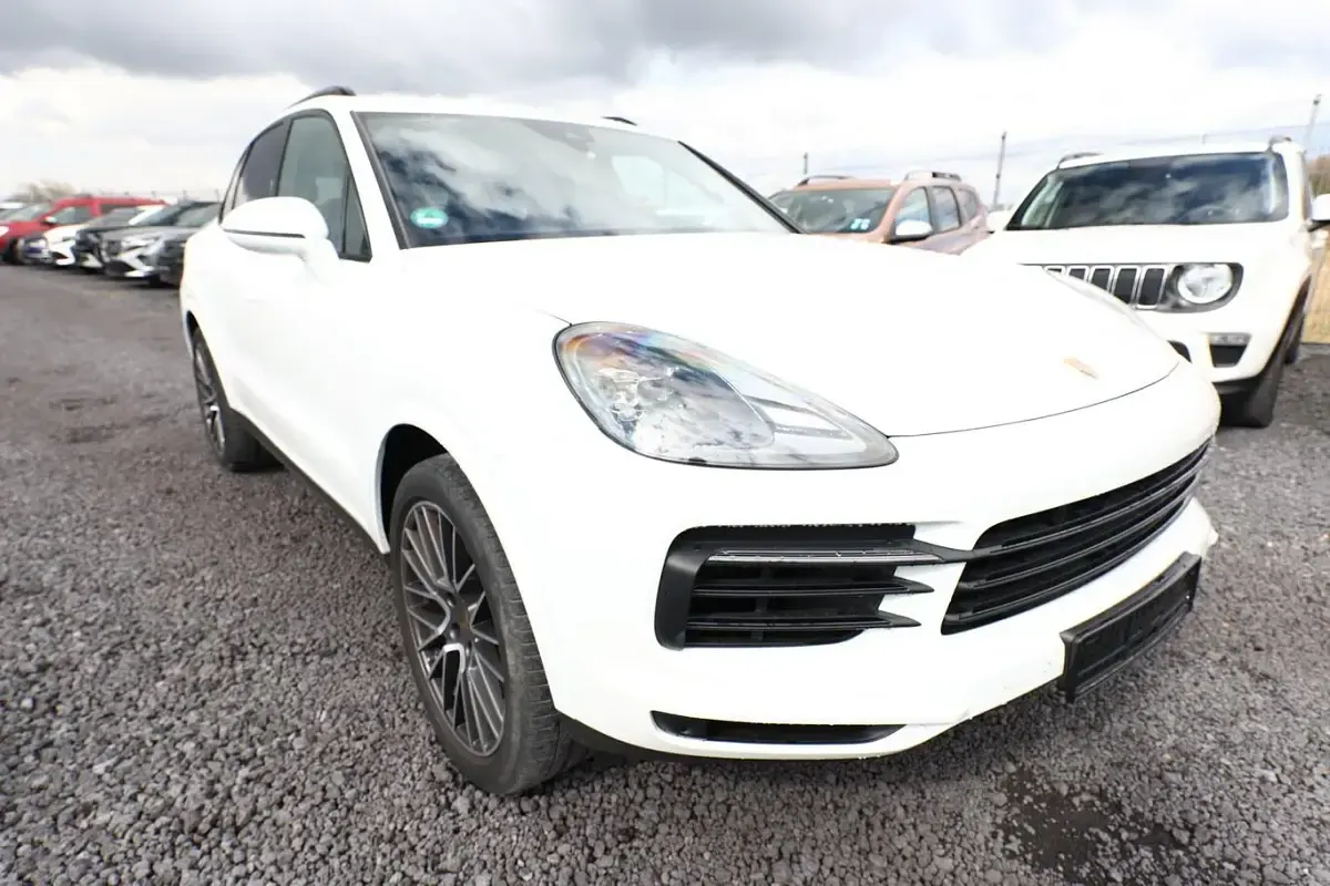 Gebraucht Porsche Cayenne 340 PS (250 kW) 2019 Weiß SUV